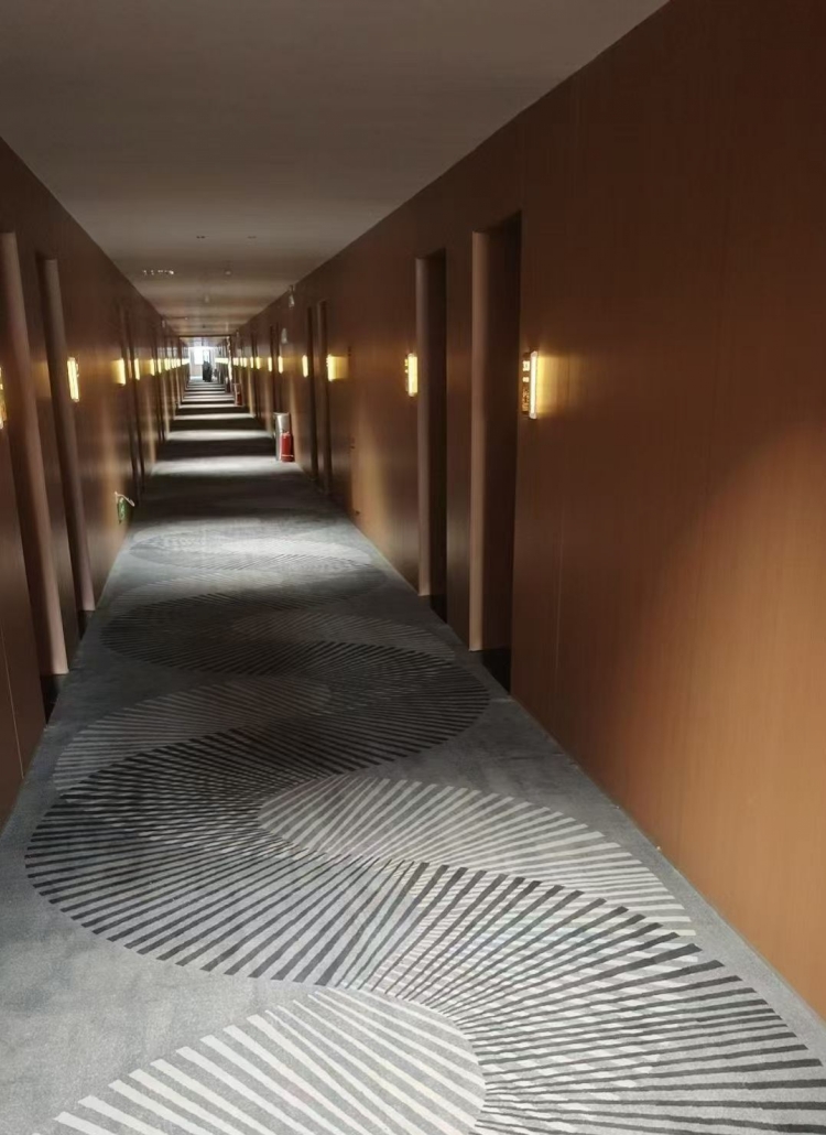 西安亚朵酒店石晶墙板安装效果